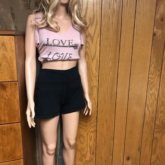 Lululemon Women"s Knock Out Short Black Microstripe Yoga- Size None - Picture 5 of 16